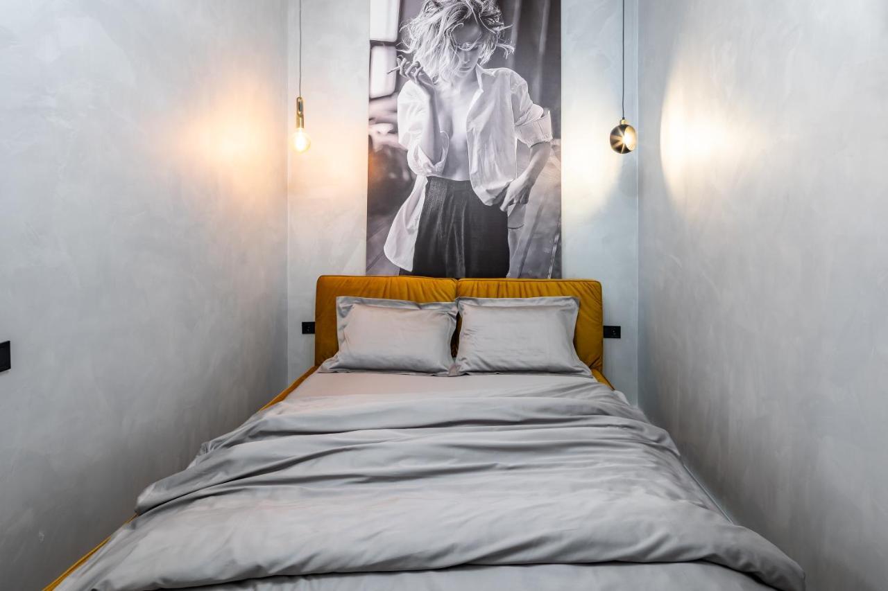 Romari Таманська 12 Appartement Lviv Buitenkant foto