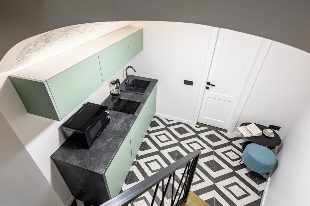 Romari Таманська 12 Appartement Lviv Buitenkant foto