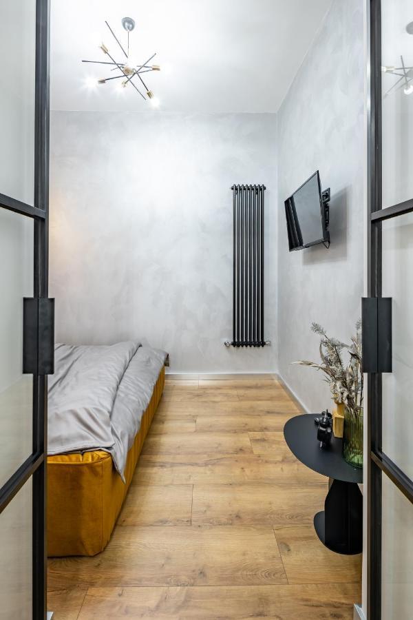Romari Таманська 12 Appartement Lviv Buitenkant foto